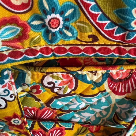 Vera Bradley Convertible Crossbody in Provencal NWT - Picture 8 of 8
